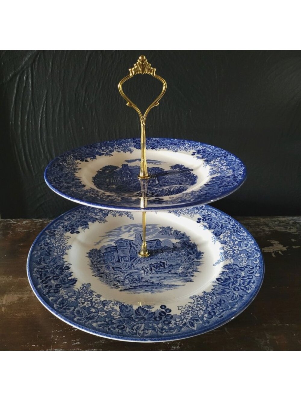 Vtg Wedgwood Romantic England Two-Tier Cake Plate Stand Sandwich Dessert Stand